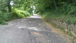Annetta tratto di strada non riparato Annetta tratto di strada non riparato